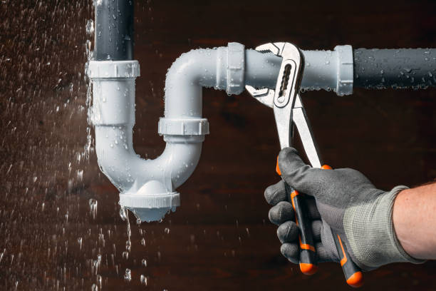 Professional Gas Line Repair technician working in Fountain, NC
